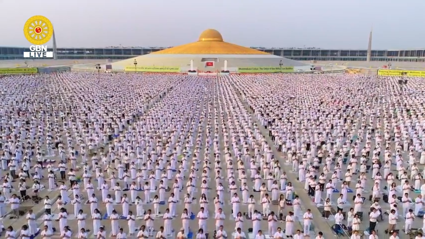 พิธีอธิษฐานจิตใบอนุโมทนาบัตร 3 ล้านใบ